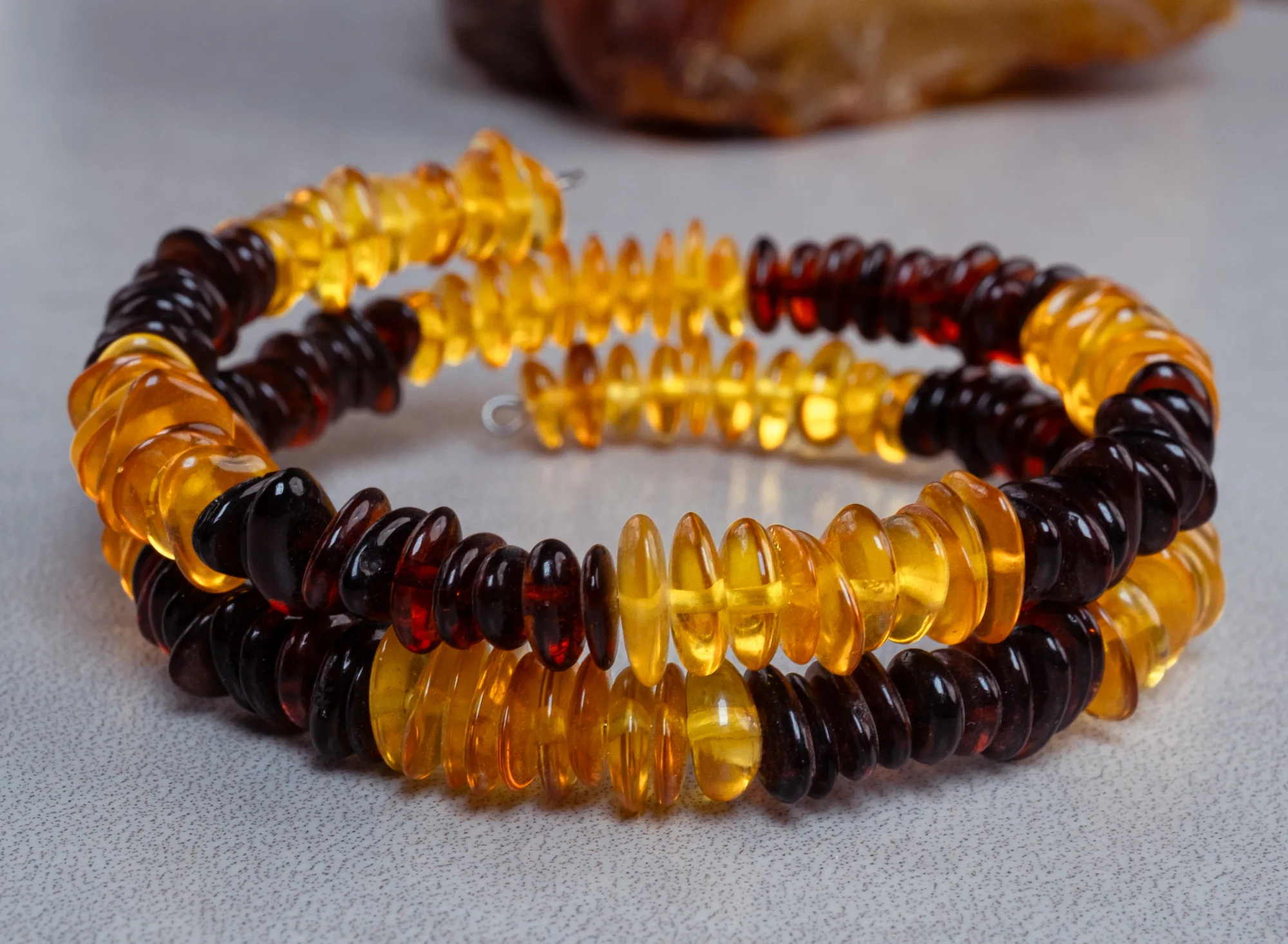 Mix Renkli Çoklu Sıra Sarma Baltık Kehribar Bileklik